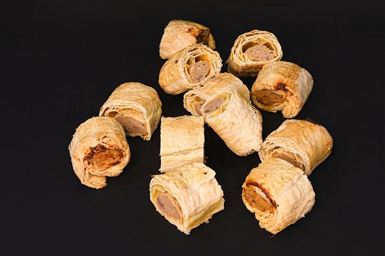 12 Party Sausage Rolls